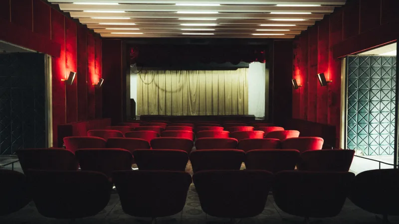 Quand les murs prennent la parole : ces cinémas indépendants qui font de leur architecture un art de vivre